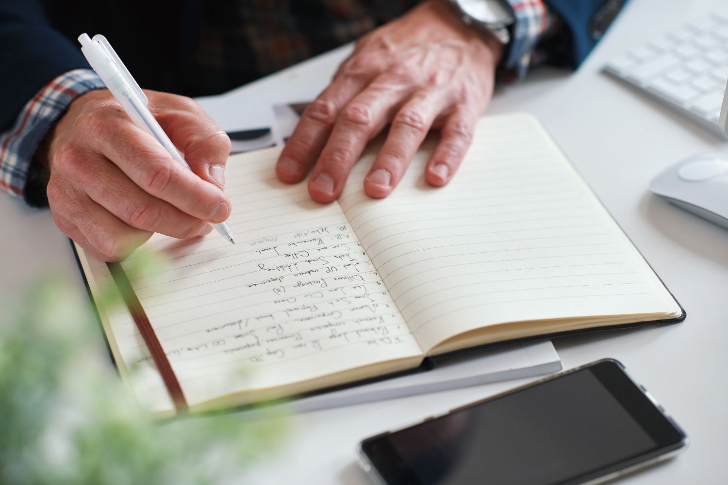 redazione statuto e patti sociali - notaio per gestione imprese e società